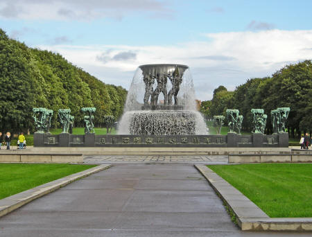 Vigeland Fountain in Oslo Norway